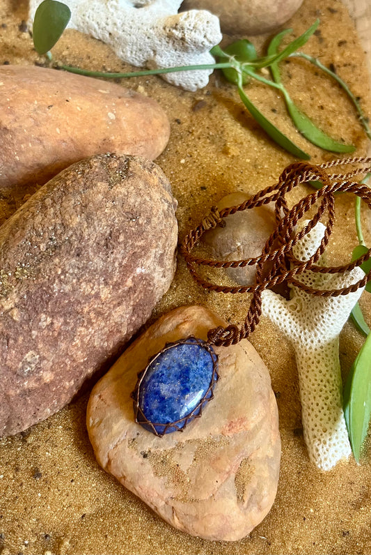 LAPIS LAZULI Blue - VIOLET Pendant - With adjustable macrame cord
