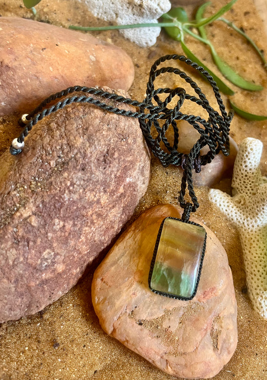 Florite shades of rainbow pendant - With adjustable macrame cord