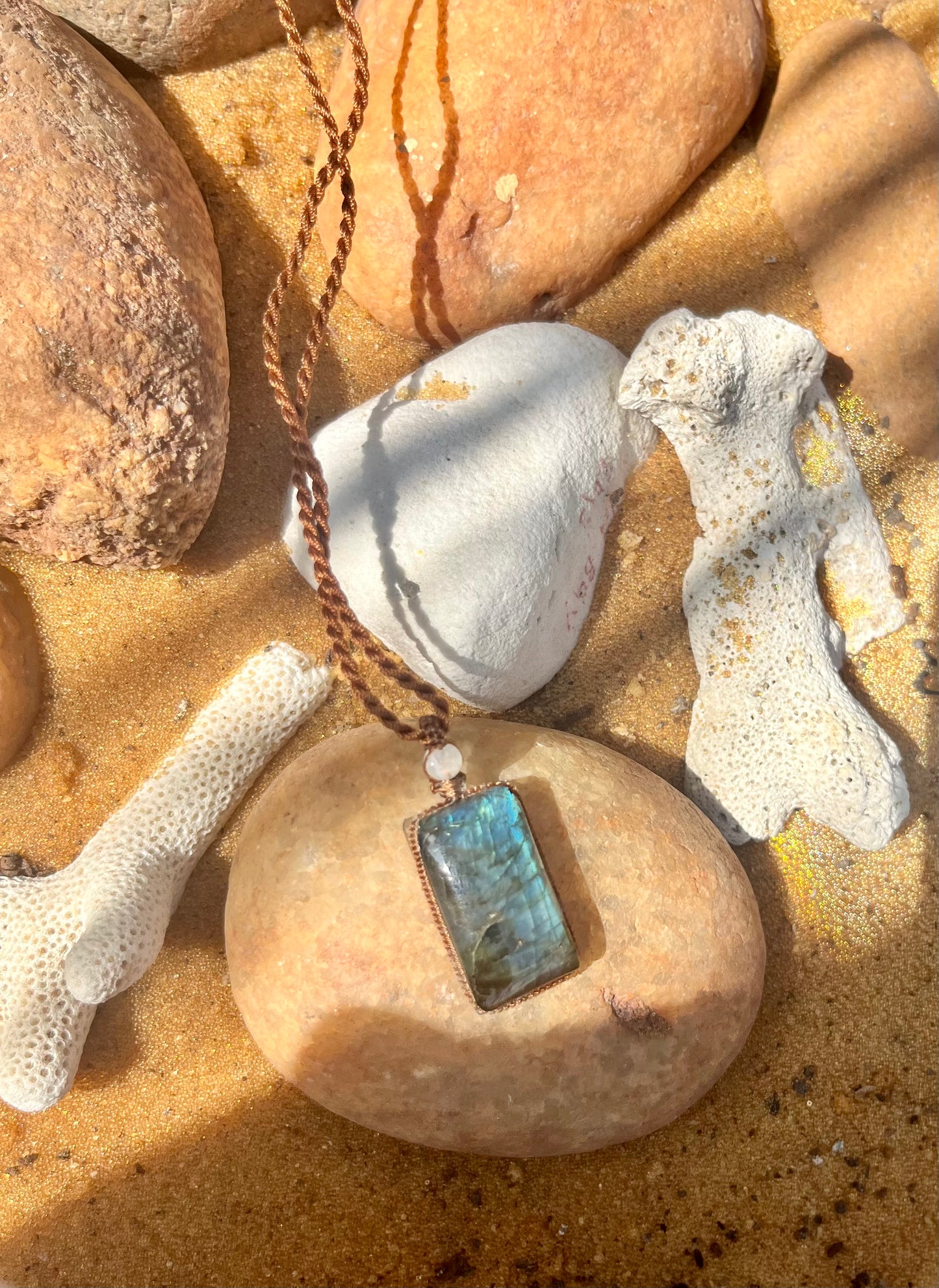 Labradorite peacock green/blue  Pendant - With adjustable macrame cord