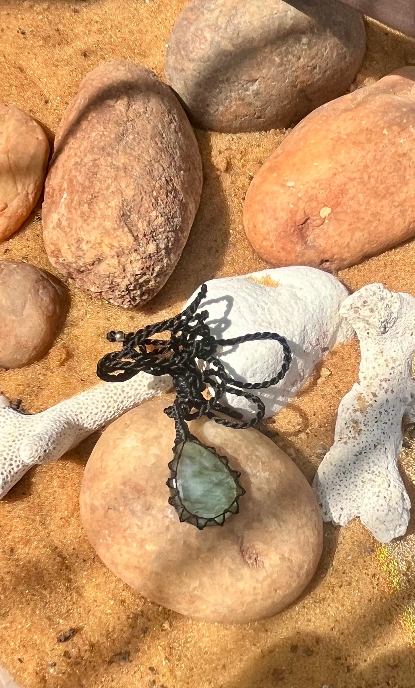 Labradorite peacock green/blue  Pendant - With adjustable macrame cord