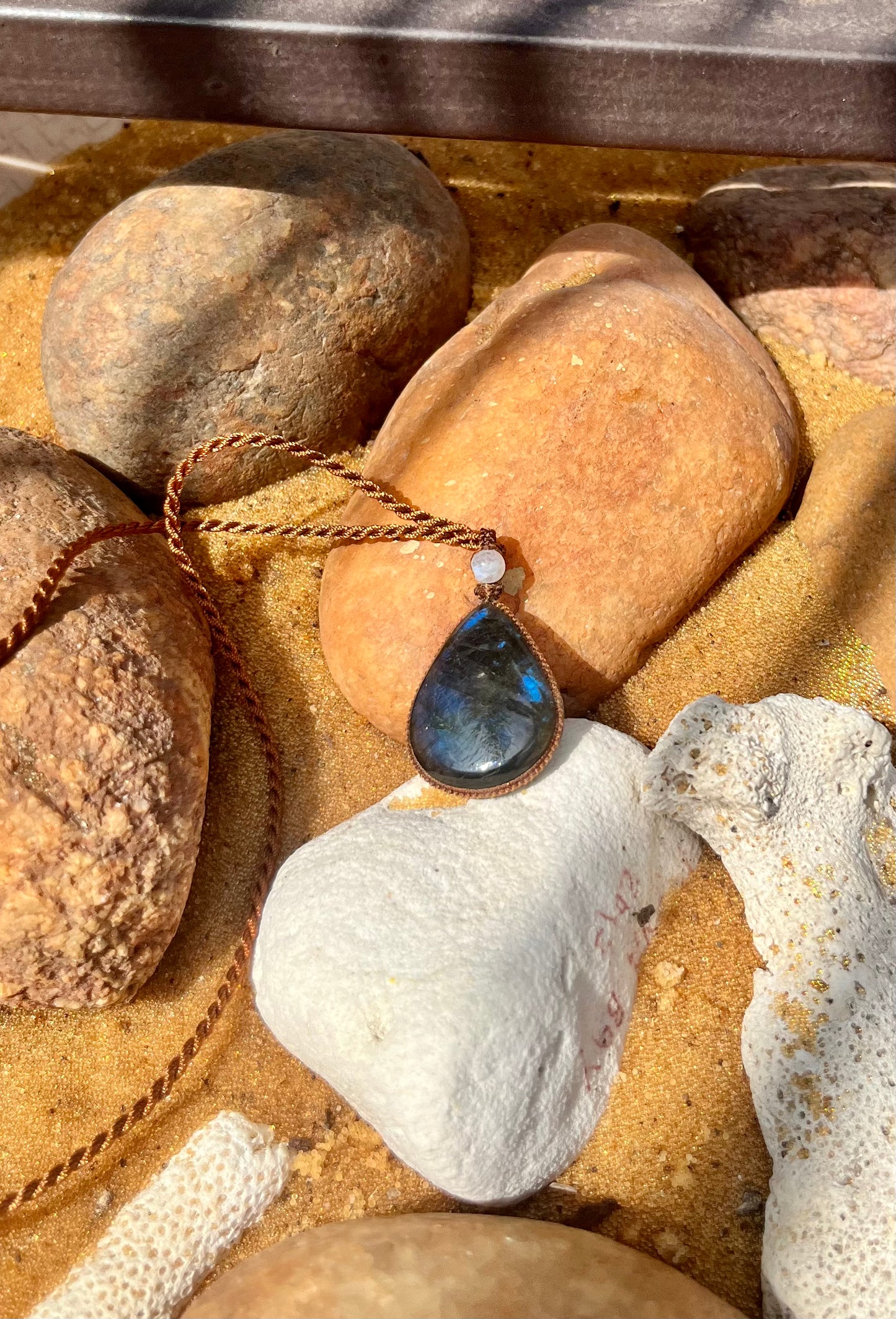 Labradorite peacock green/blue  Pendant - With adjustable macrame cord